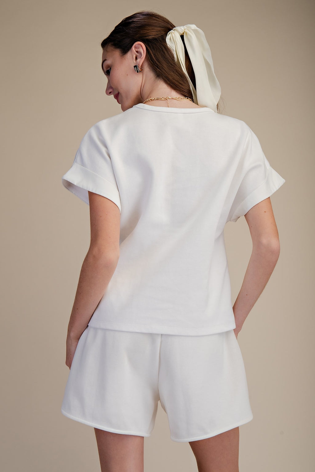 White Round Neck Short Sleeve Top